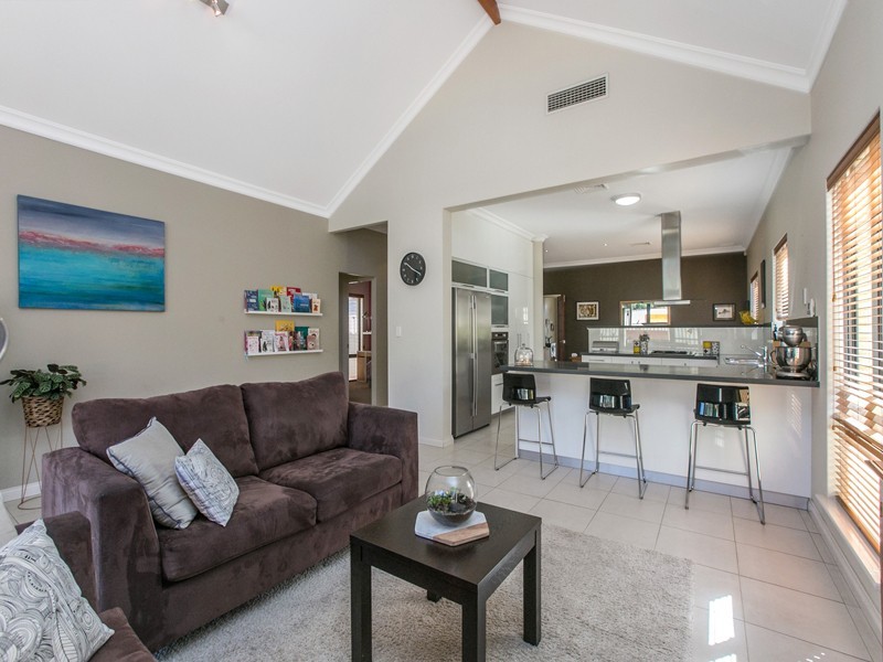 54B Holman Street, Alfred Cove WA 6154