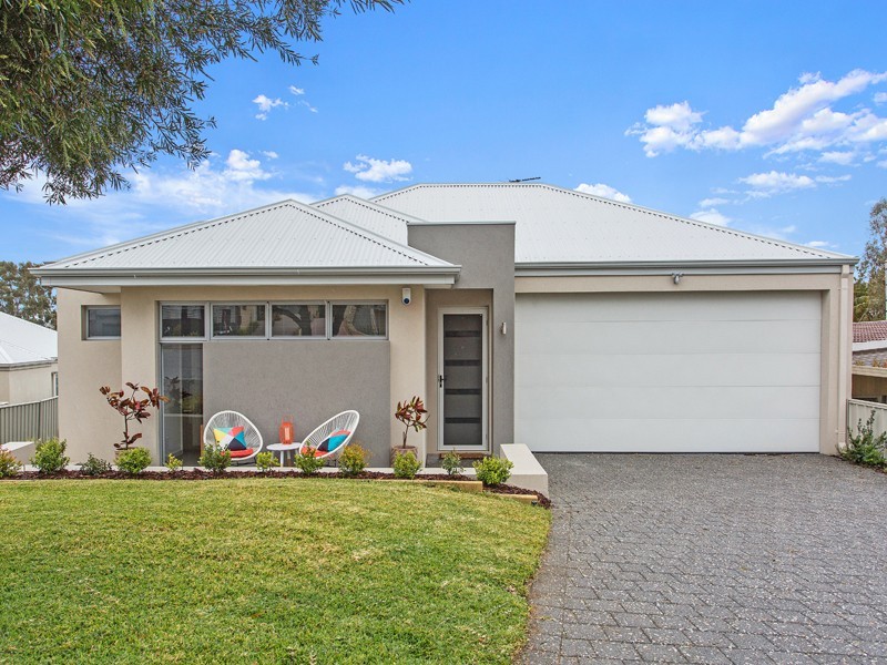 2A Lilacdale Road, Innaloo WA 6018