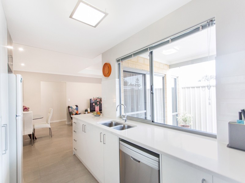 2A Lilacdale Road, Innaloo WA 6018