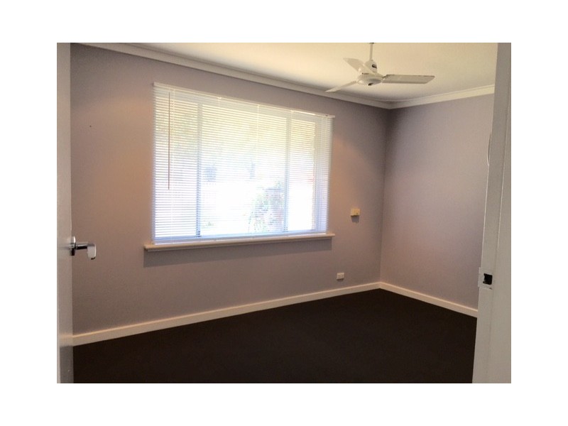 18B Karoonda Road, Booragoon WA 6154