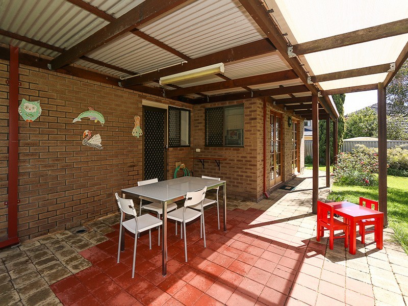 60B Reynolds Rd, Mount Pleasant WA 6153