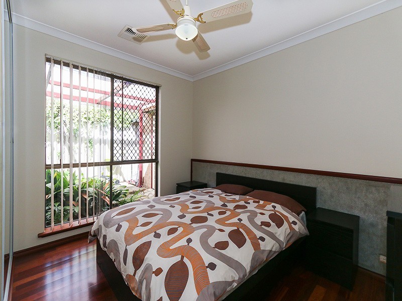 60B Reynolds Rd, Mount Pleasant WA 6153