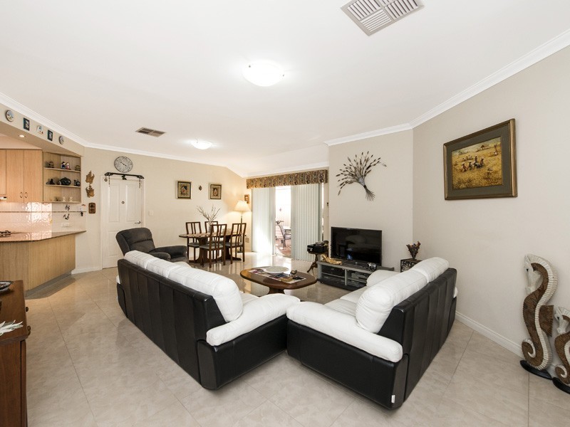 37B Holman Street, Melville WA 6156