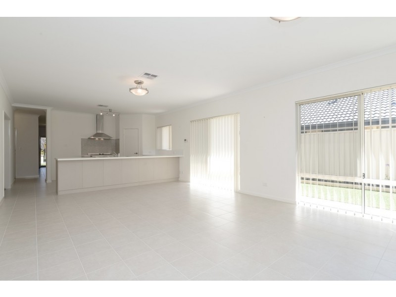 63b Henry Bull Drive, Bull Creek WA 6149