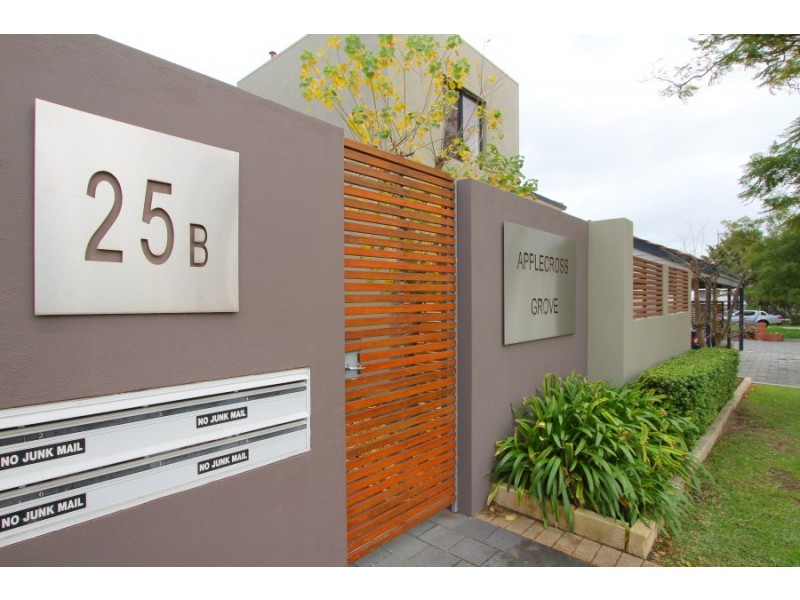 1/25b Ullapool Road, Applecross WA 6153
