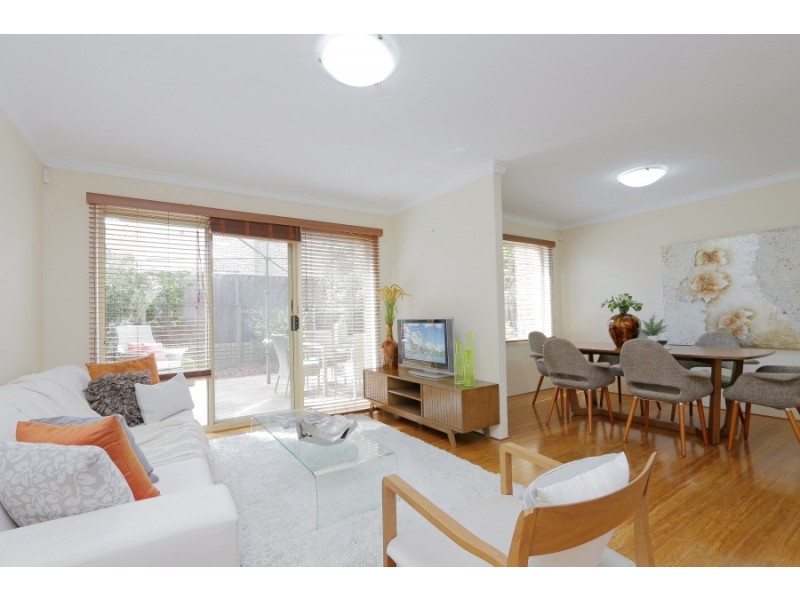 4/17 MCMILLAN STREET, Victoria Park WA 6100