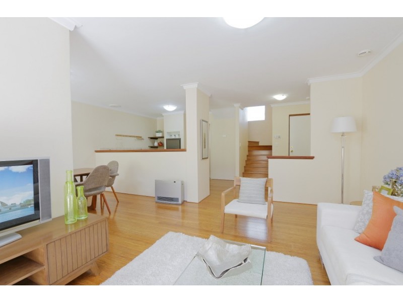 4/17 MCMILLAN STREET, Victoria Park WA 6100