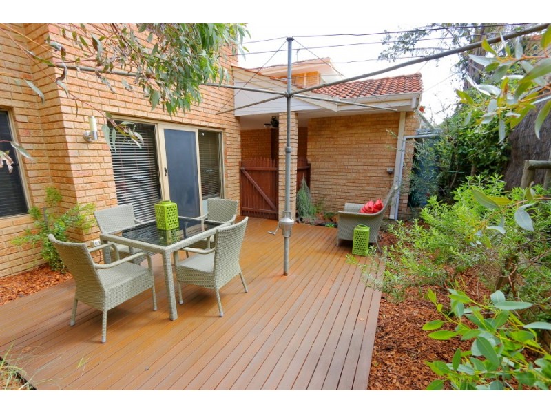 4/17 MCMILLAN STREET, Victoria Park WA 6100