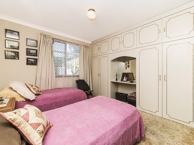 60 Gilbertson Road, Kardinya WA 6163