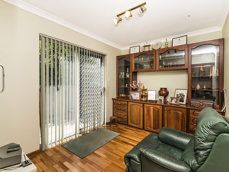 60 Gilbertson Road, Kardinya WA 6163
