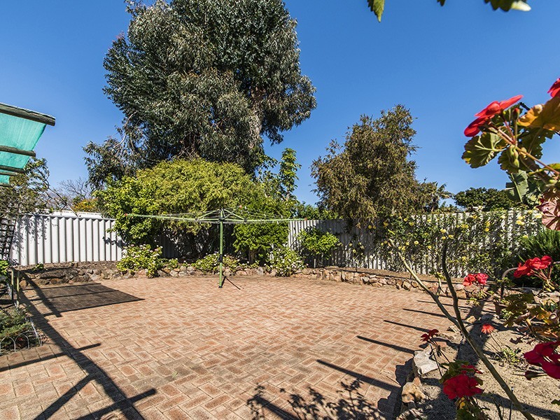 60 Gilbertson Road, Kardinya WA 6163