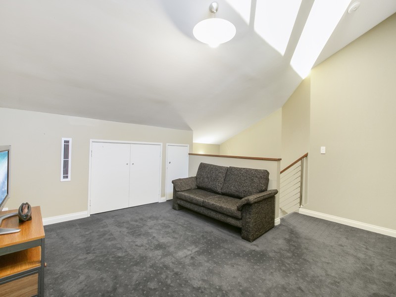 25 Booker Street, Attadale WA 6156