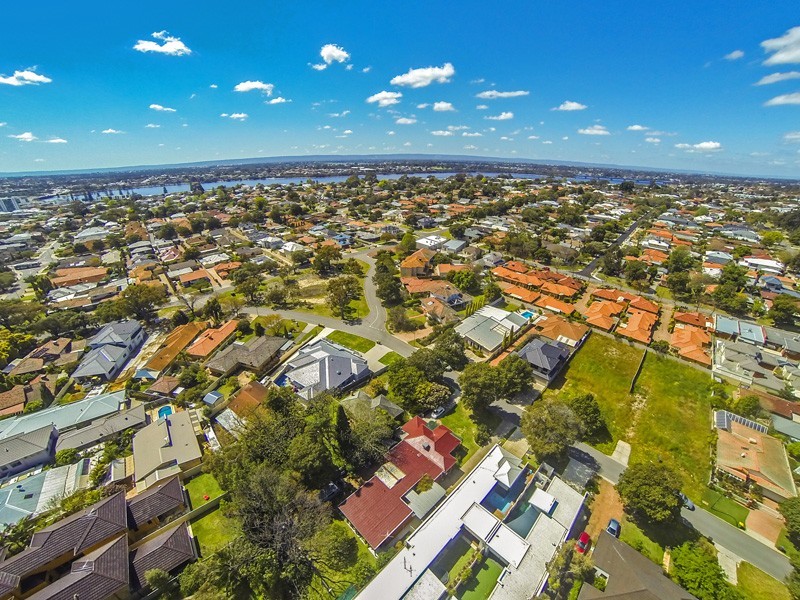 52 Mitchell Street, Mount Pleasant WA 6153