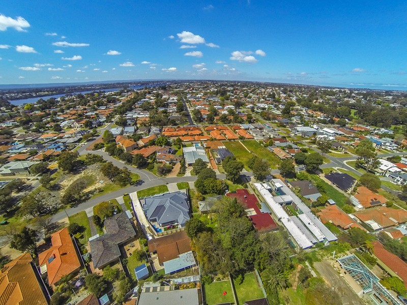 52 Mitchell Street, Mount Pleasant WA 6153