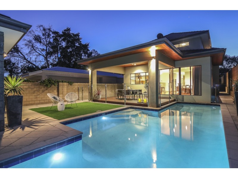 15 Parkside Ave, Mount Pleasant WA 6153