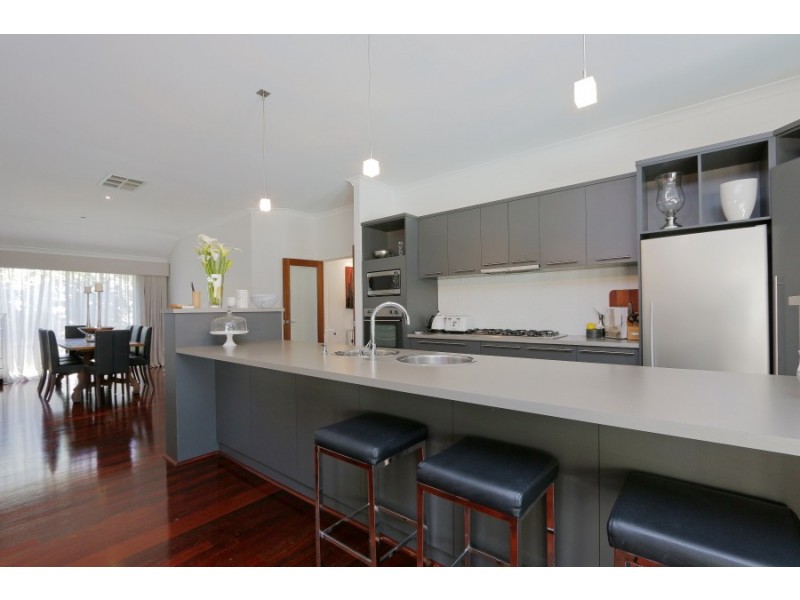 77A Gairloch Street, Mount Pleasant WA 6153