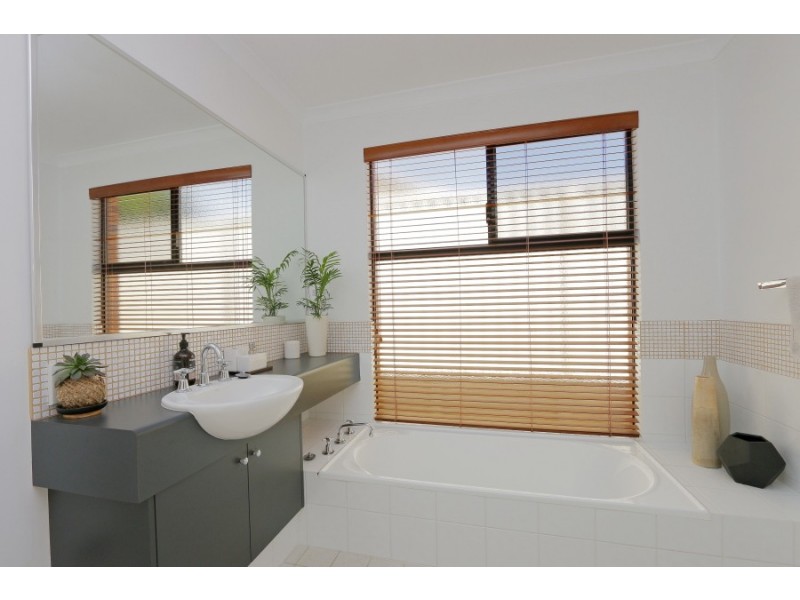 77A Gairloch Street, Mount Pleasant WA 6153