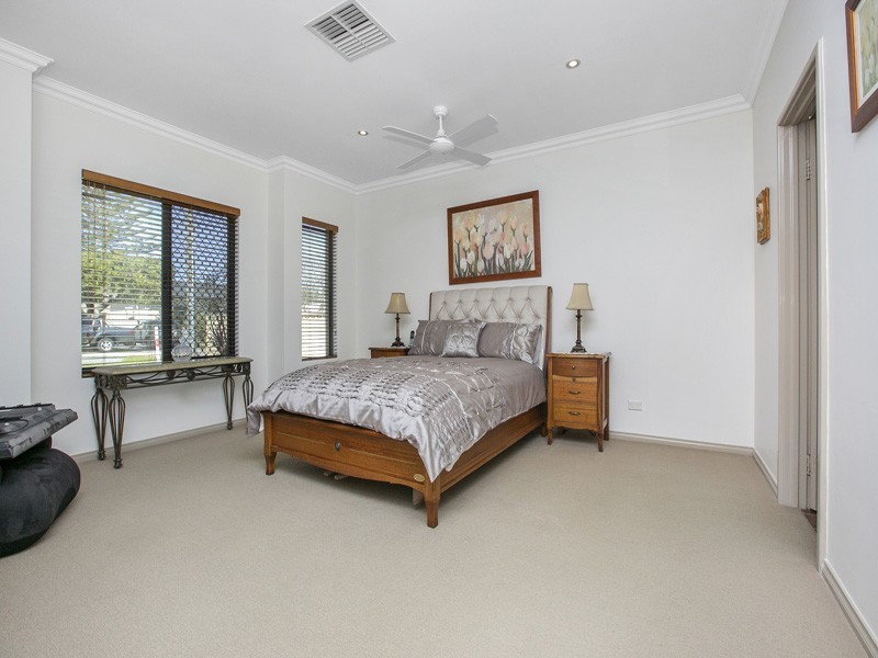 79B Redwood Crescent, Melville WA 6156