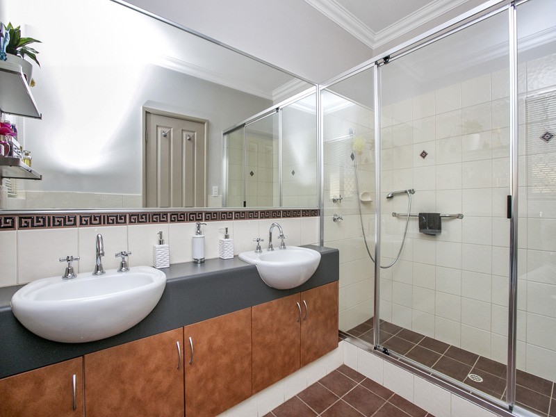 79B Redwood Crescent, Melville WA 6156