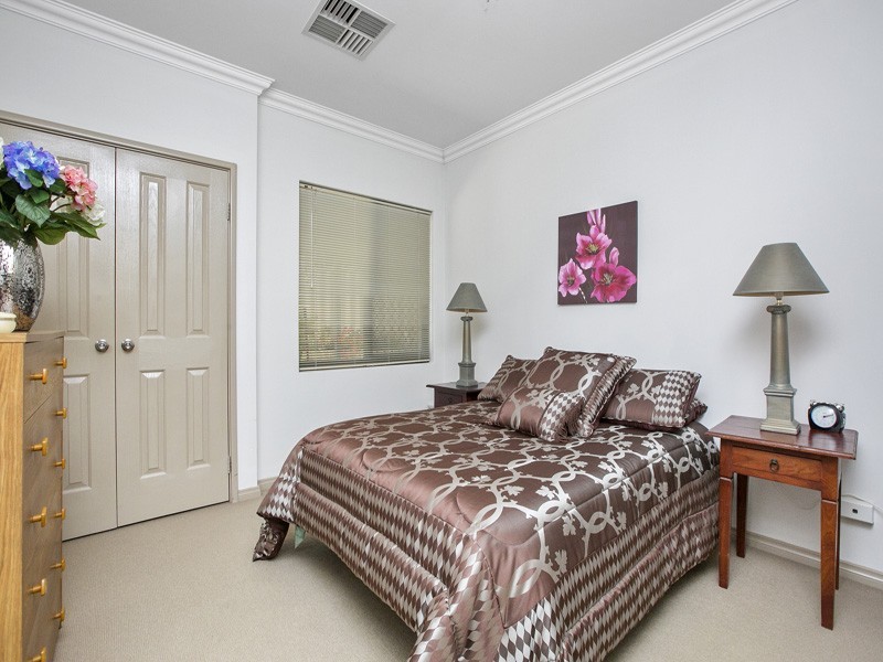 79B Redwood Crescent, Melville WA 6156