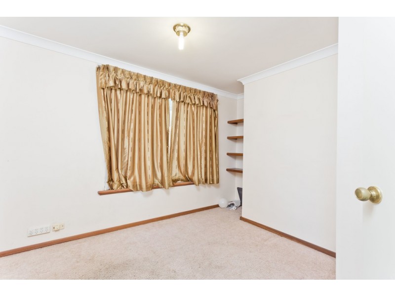 18 Earlston Place, Booragoon WA 6154