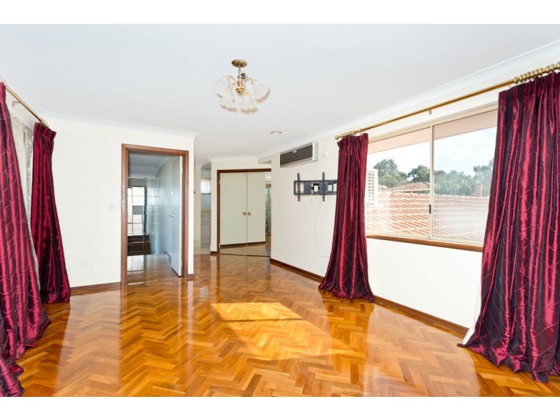 18 Earlston Place, Booragoon WA 6154