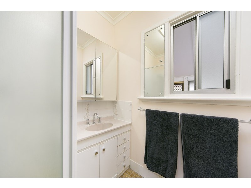 38 SELWAY ROAD, Brentwood WA 6153