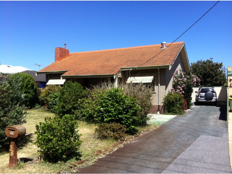 38 SELWAY ROAD, Brentwood WA 6153