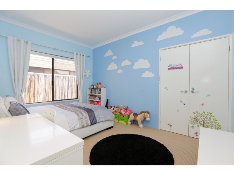 32 STRICKLAND ROAD, Ardross WA 6153