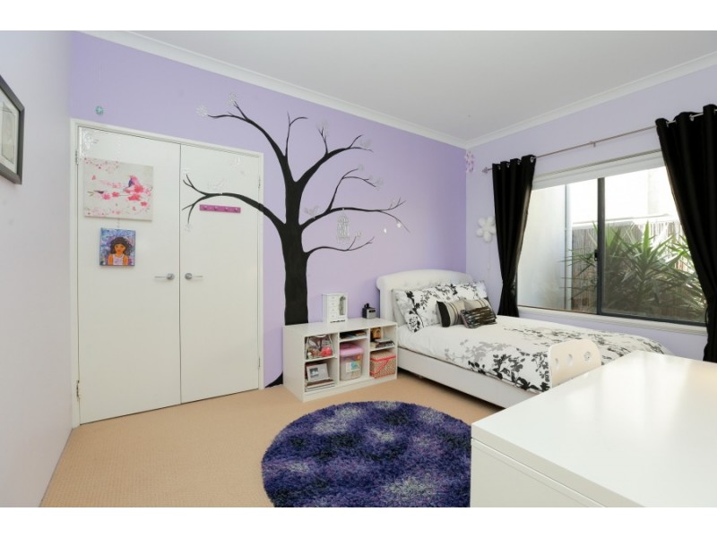 32 STRICKLAND ROAD, Ardross WA 6153