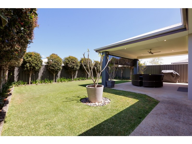 32 STRICKLAND ROAD, Ardross WA 6153