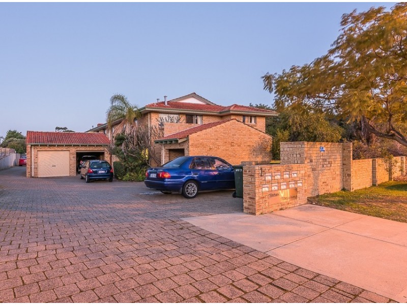 7/1 Marcus Avenue, Booragoon WA 6154