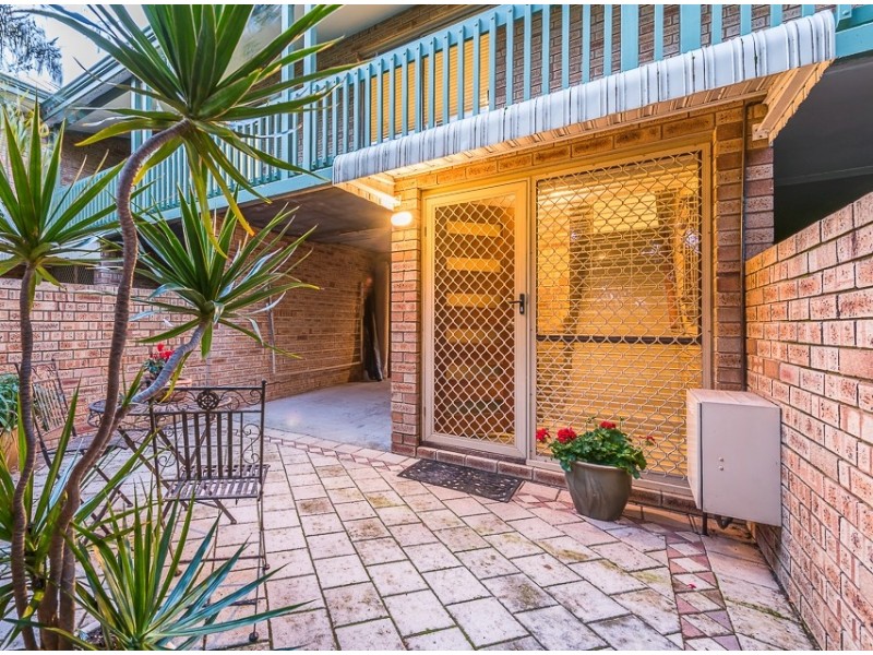 7/1 Marcus Avenue, Booragoon WA 6154