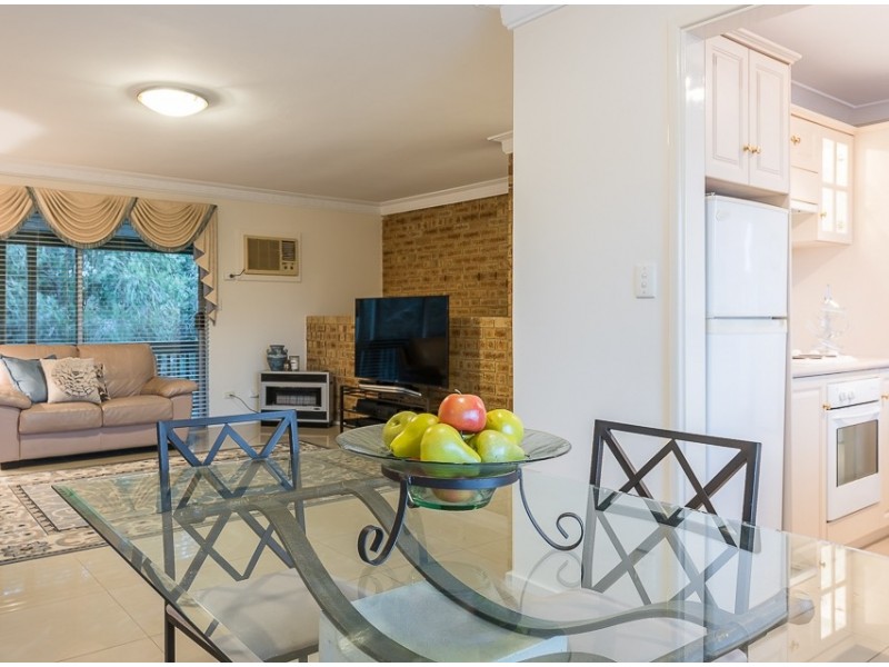 7/1 Marcus Avenue, Booragoon WA 6154