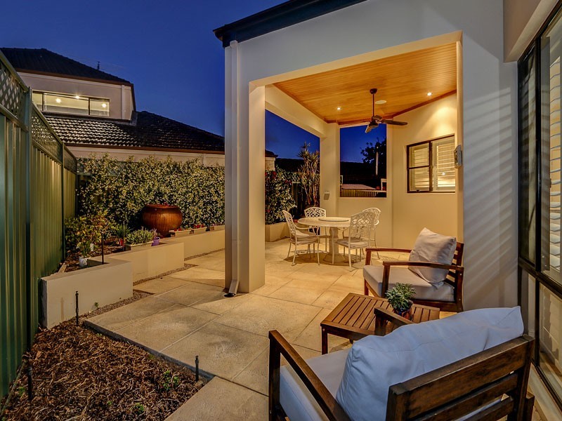 2A Ullapool Road, Applecross WA 6153