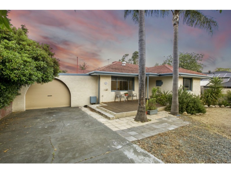 14 Belarius Street, Coolbellup WA 6163