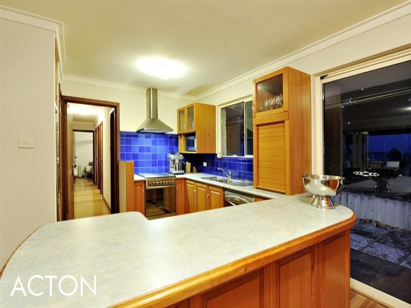 29 Estuary View Road, Dawesville WA 6211