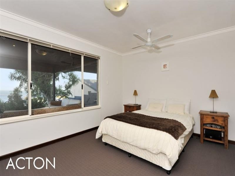 29 Estuary View Road, Dawesville WA 6211