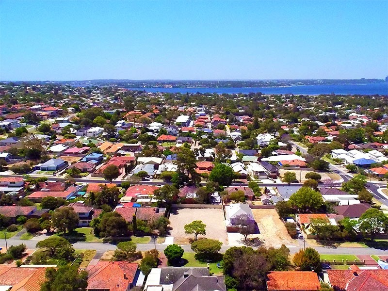 13B HOPGOOD STREET, Melville WA 6156