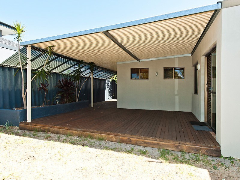 27A Latham Street, Alfred Cove WA 6154