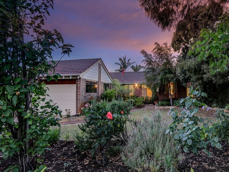 22 Marsengo Road, Bateman WA 6150
