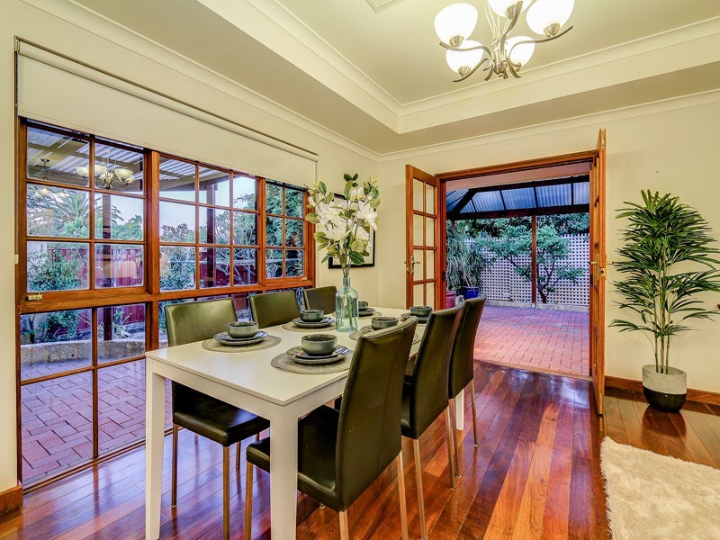 22 Marsengo Road, Bateman WA 6150