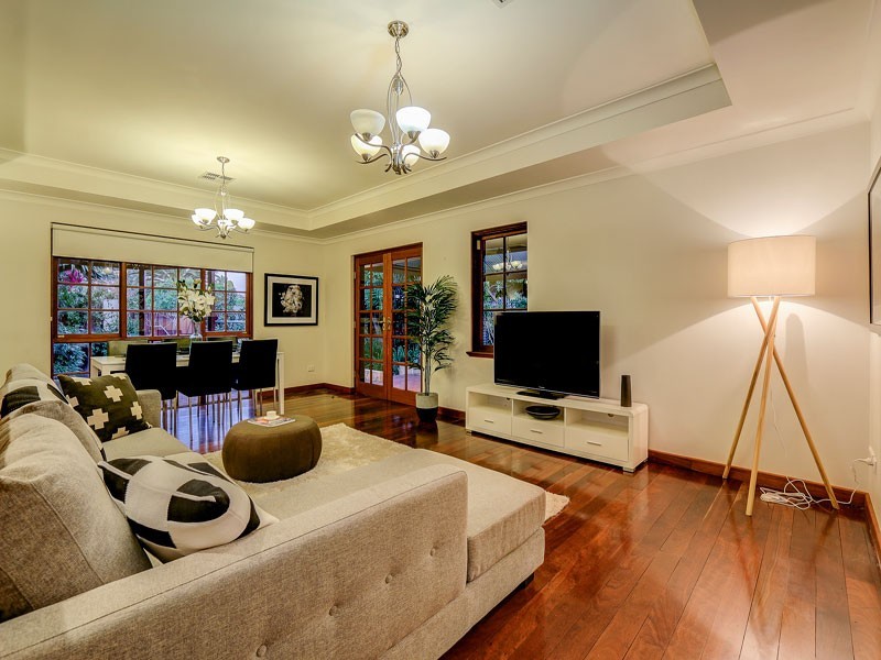 22 Marsengo Road, Bateman WA 6150