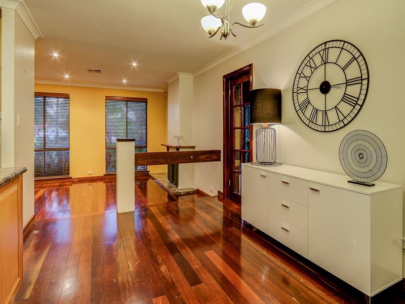 22 Marsengo Road, Bateman WA 6150