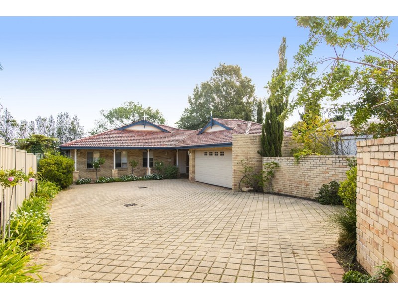 21a Strome Road, Applecross WA 6153