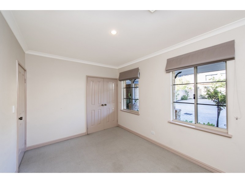 21a Strome Road, Applecross WA 6153