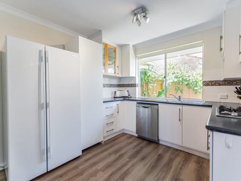 4/20 Fletcher Street, Applecross WA 6153