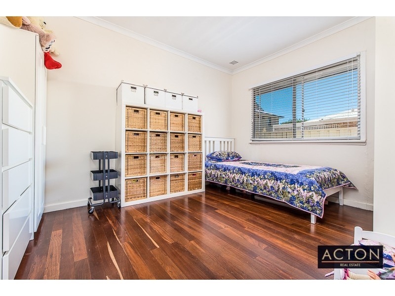 19 Rivett Way, Brentwood WA 6153