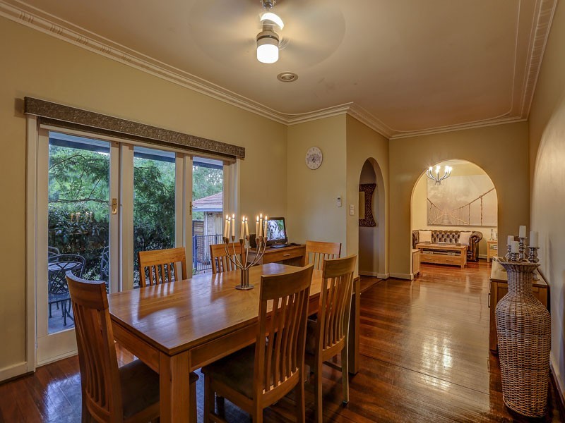 35 Bedford Road, Ardross WA 6153