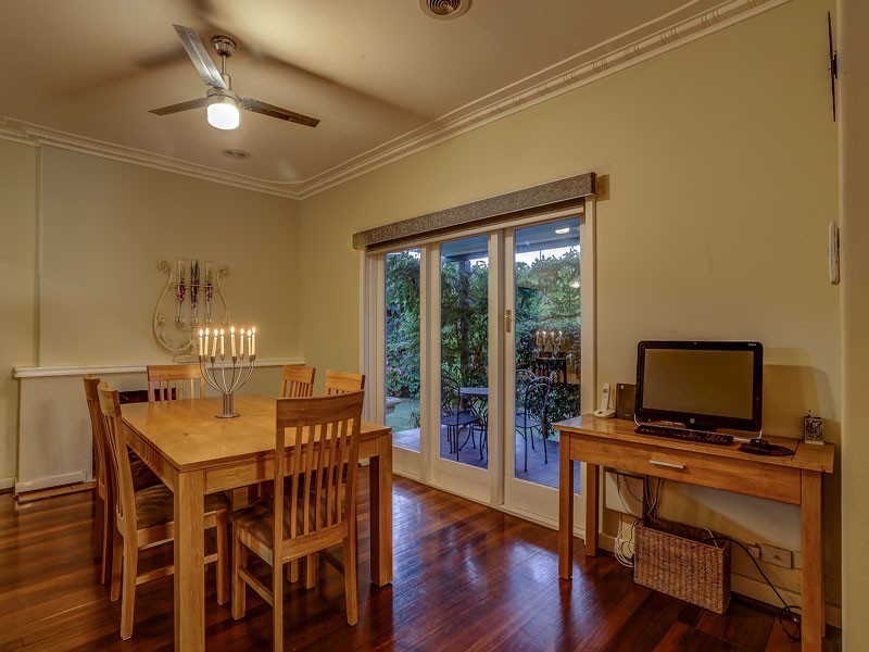 35 Bedford Road, Ardross WA 6153